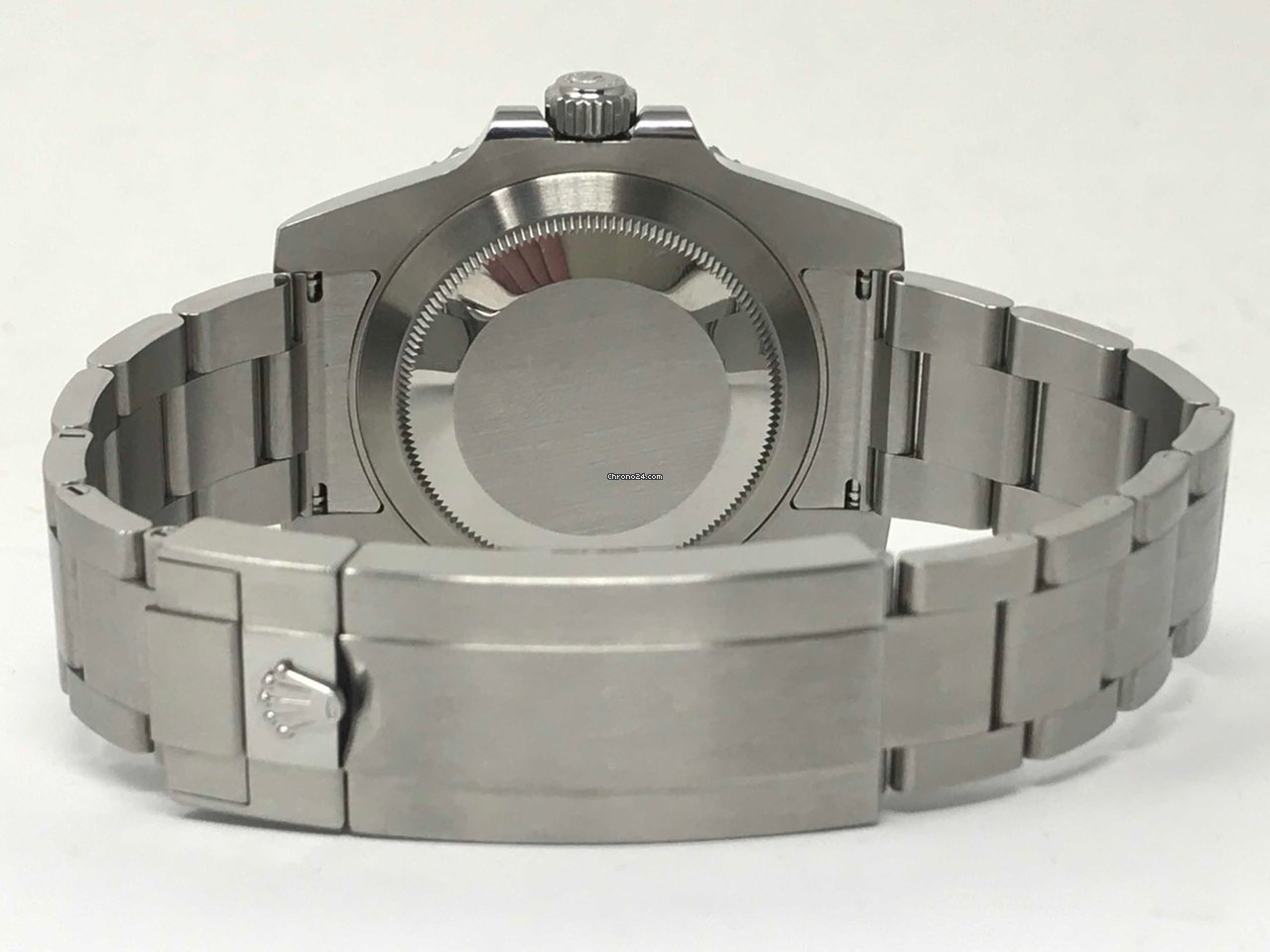 Submariner Date Green Hulk 40mm 116610LV Unworn 2019.