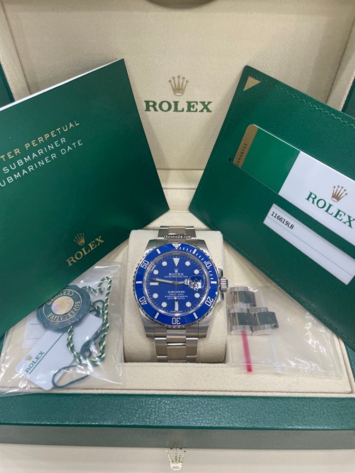 Submariner Date Smurf White Gold 40mm Blue Ceramic 116619LB.